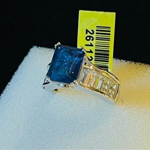 Stunning Ceylon Quartz bridge ring size 6. With tanzanite and white topaz